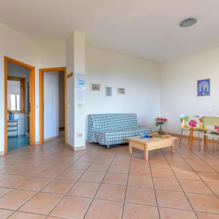 Appartamento Giulia-1 By Interhome *